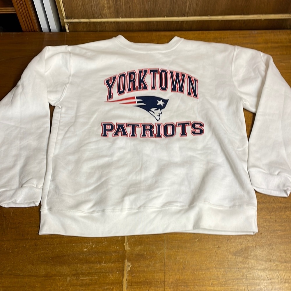 Yorktown patriots crewneck Debra/Tyree/Jaquan Eagle USA